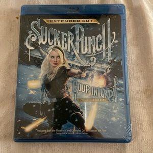 Sucker Punch (Blu-ray Disc, 2011, 2-Disc Set, Canadian French) Still In Plastic!